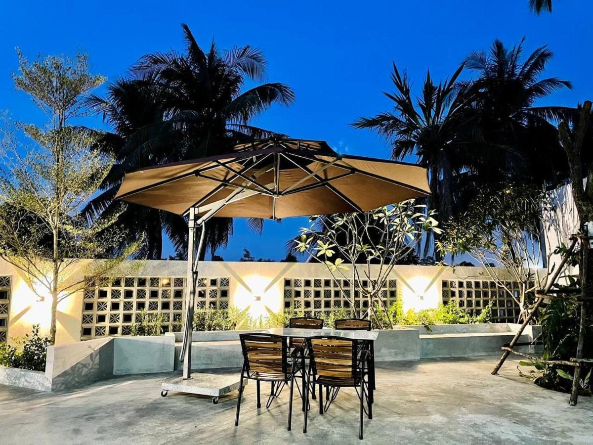 Ss Hotel & Residence Sihanoukville Exterior foto